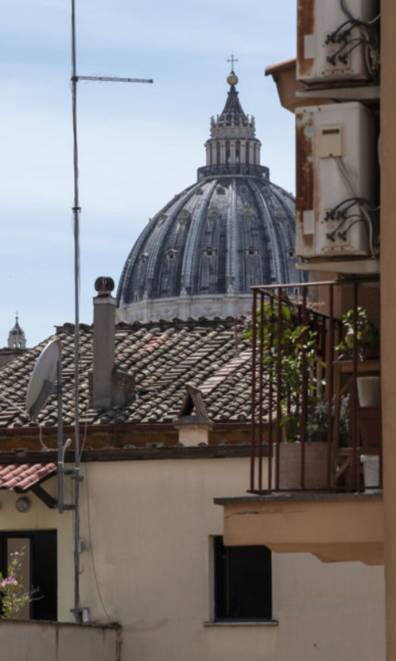 Vatican Boutique Apartment St. Peter Dome View